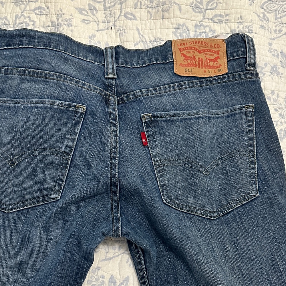 Levi's Classic Denim Slim Jeans